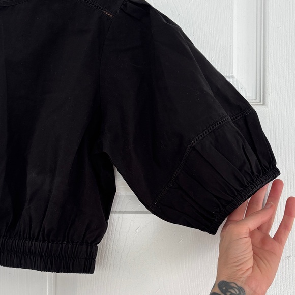 NWOT Amor Very Black Cropped Puff Sleeve Top - Picture 3 of 8